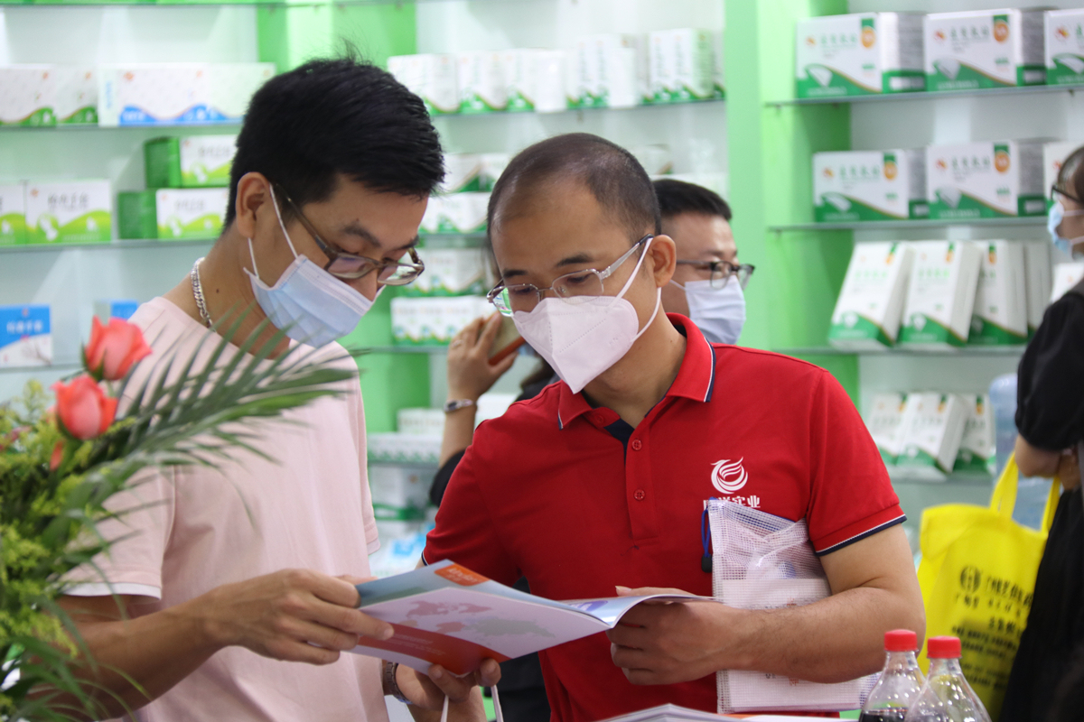 現(xiàn)場直擊第83屆國藥會(huì)！火爆人氣, 見證廣東康祥品牌實(shí)力(圖11)